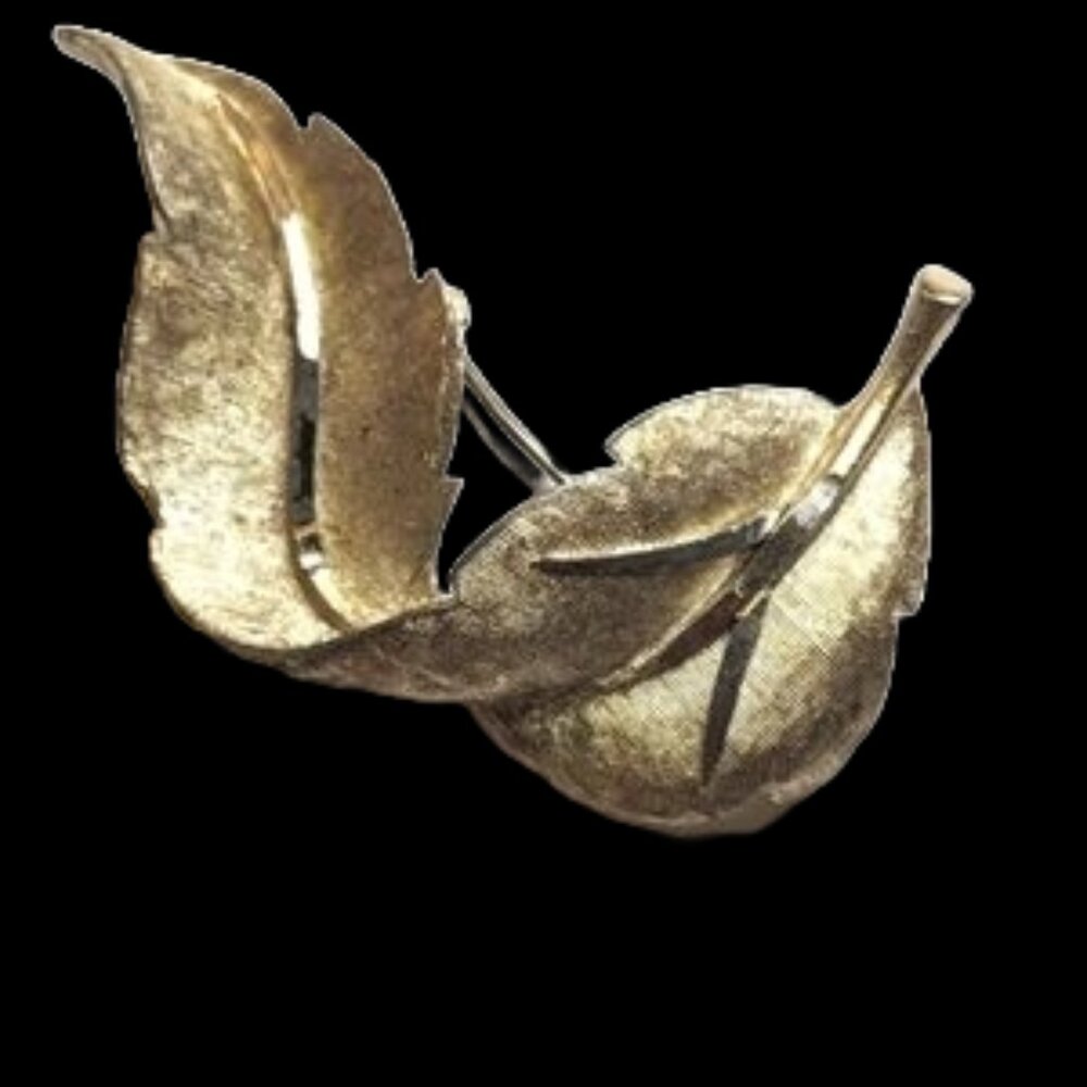 Vintage BSK Gold Tone Double‎ Leaf Brooch